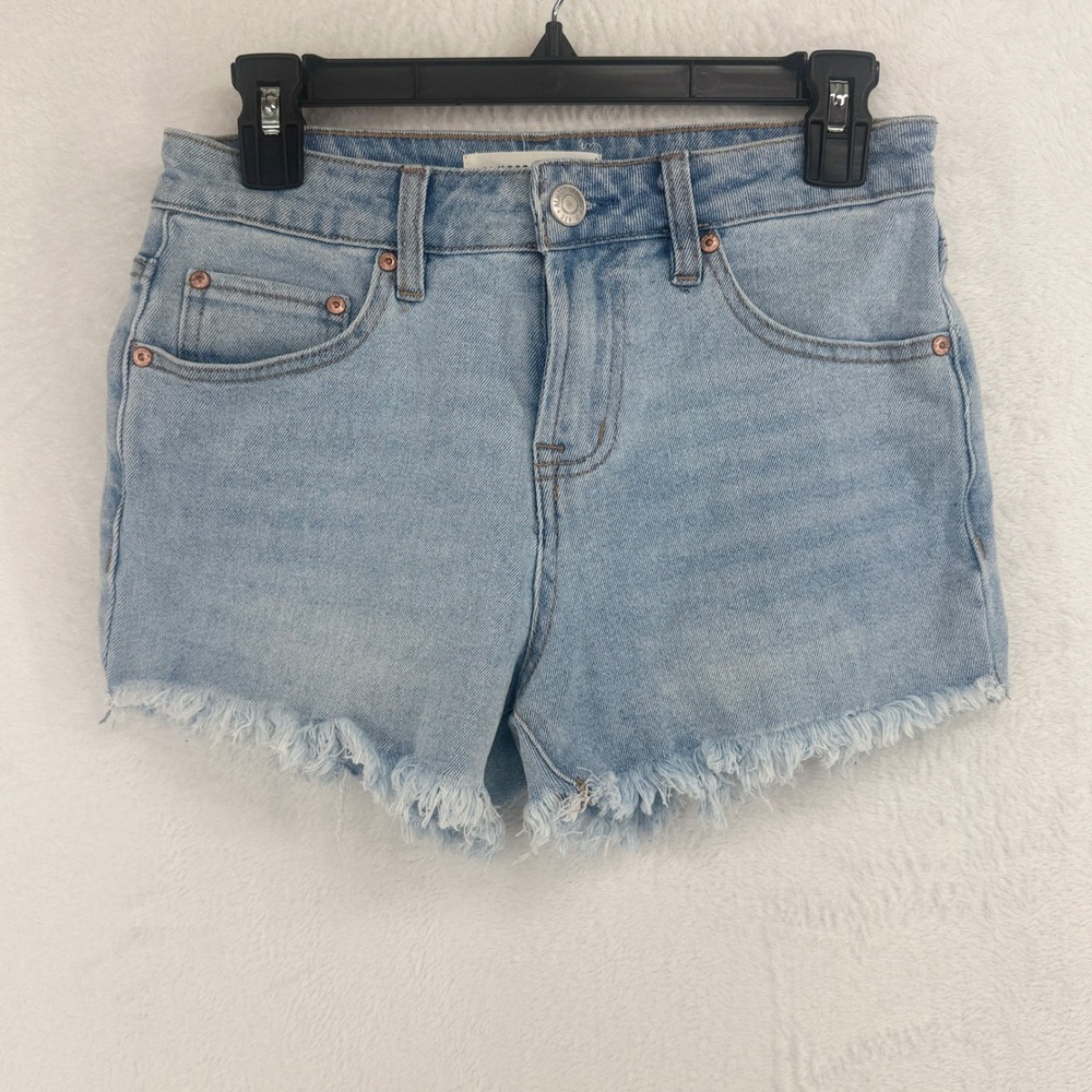 Almost‎ Famous Denim Shorts Womens Size 0 Light Wash Frayed Raw Hem High Rise